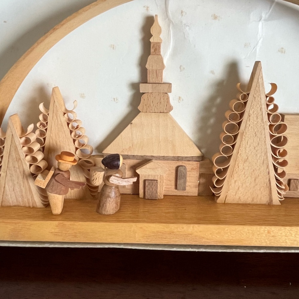 Original German Seiffen Erzgebirge Wooden Christmas Village Decor NEW - Picture 6 of 9